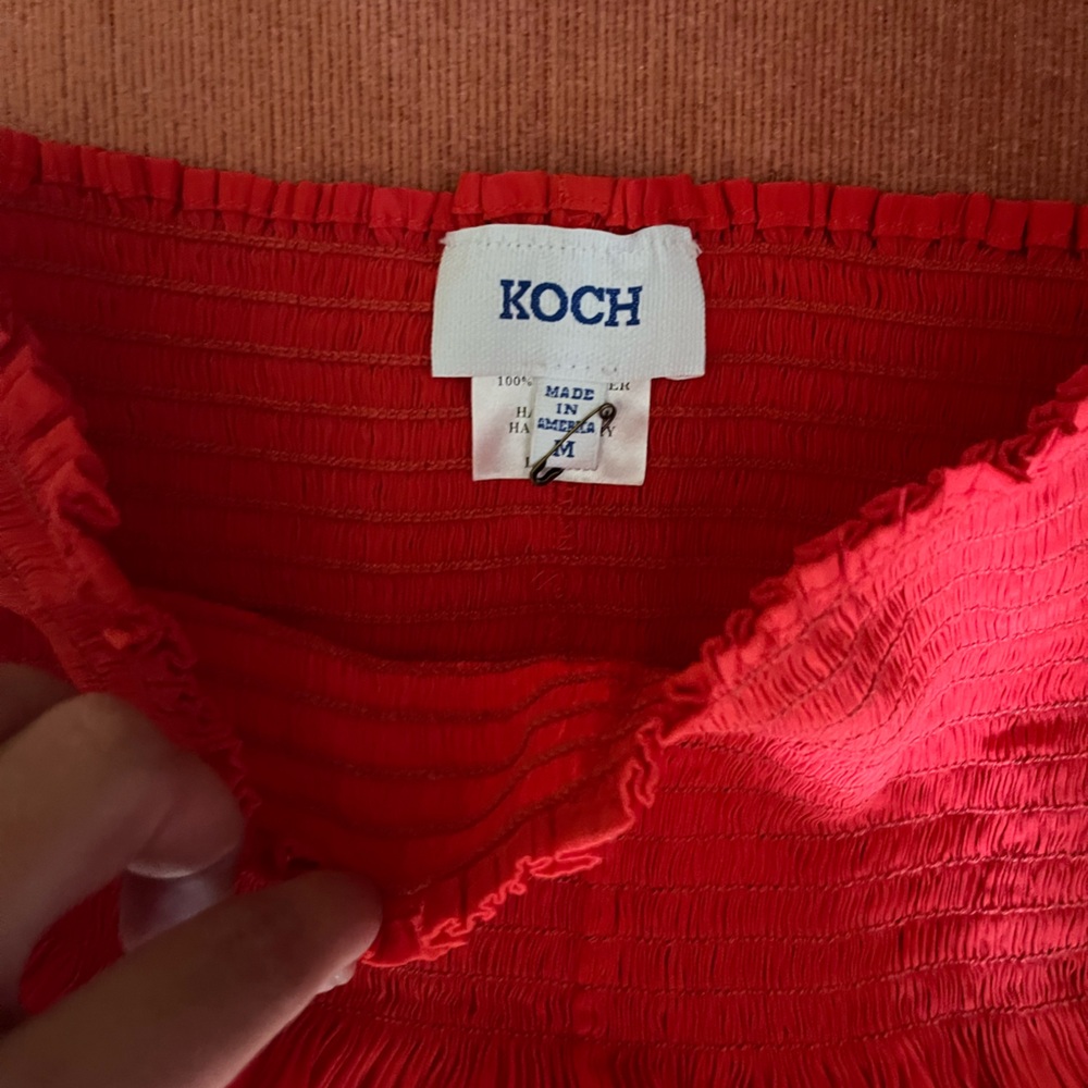 Red Smocked Ruffled Mini Bubble Skirt - Picture 2 of 3